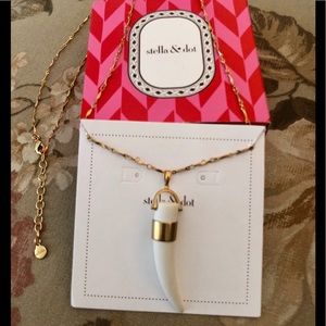 Stella & Dot Sahara Horn Necklace NWT